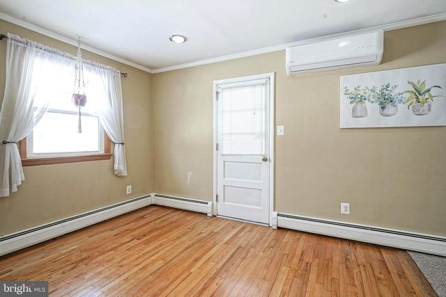 101 GIAMMARINO AVE, Gibbstown, NJ 08027