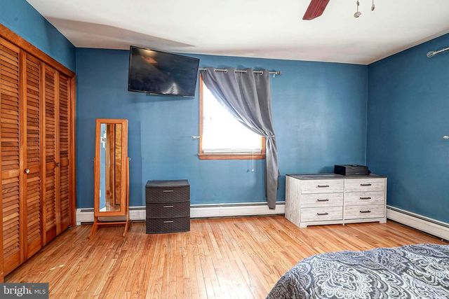 101 GIAMMARINO AVE, Gibbstown, NJ 08027