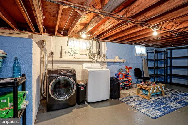 101 GIAMMARINO AVE, Gibbstown, NJ 08027