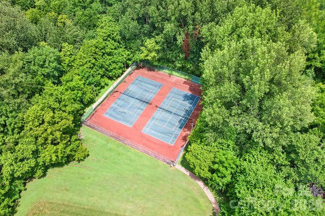 9607 Clifton Meadow Drive, Matthews, NC 28105