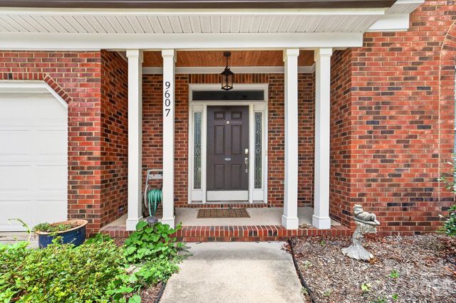 9607 Clifton Meadow Drive, Matthews, NC 28105