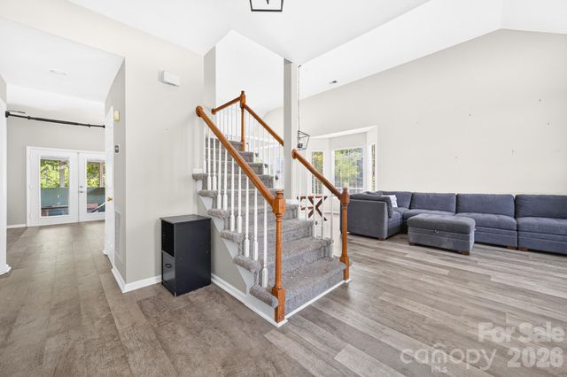 9607 Clifton Meadow Drive, Matthews, NC 28105