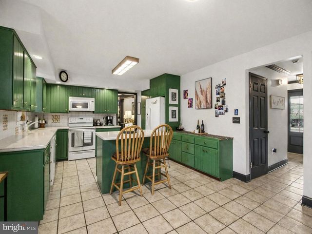 110 CARRIAGE CT L-0134, Palmyra, PA 17078