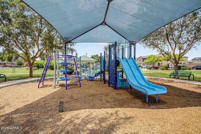 1940 N 77TH Drive, Phoenix, AZ 85035