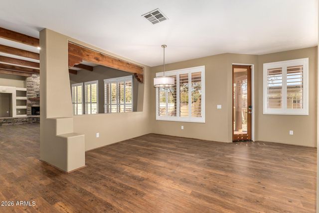 37415 N 24TH Street, Phoenix, AZ 85086