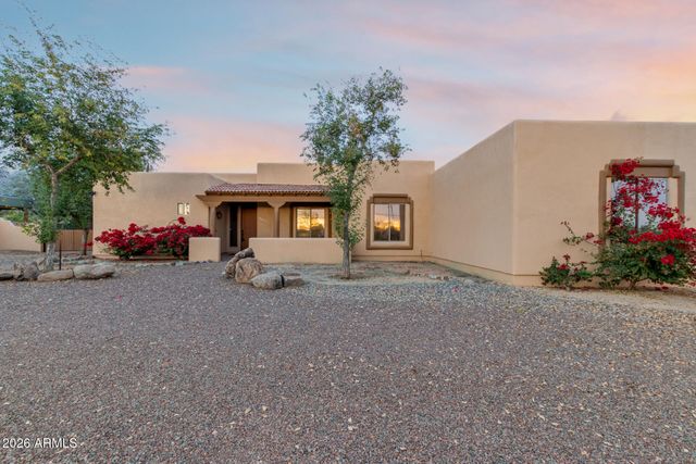 37415 N 24TH Street, Phoenix, AZ 85086