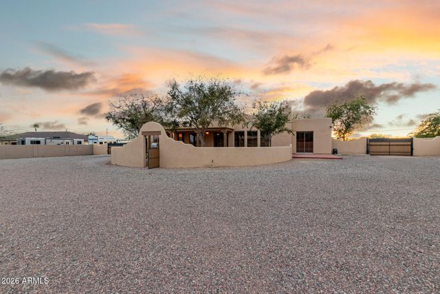 37415 N 24TH Street, Phoenix, AZ 85086