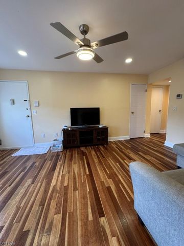 1001 Unicorn Way D 1, Clifton City, NJ 07011