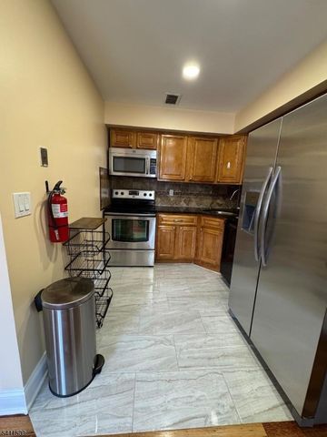 1001 Unicorn Way D 1, Clifton City, NJ 07011