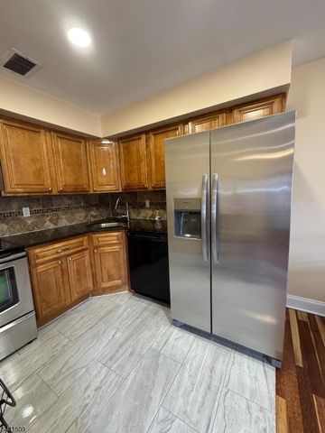 1001 Unicorn Way D 1, Clifton City, NJ 07011