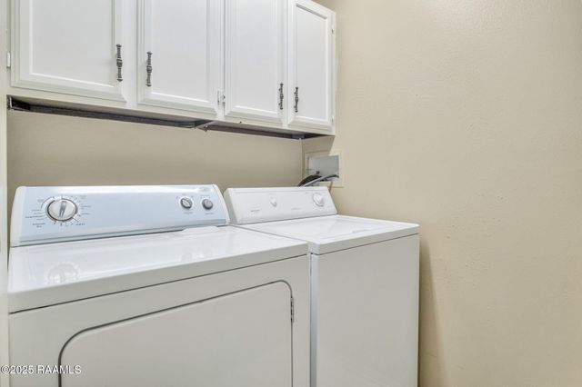 200 Lodge Drive 410, Lafayette, LA 70506