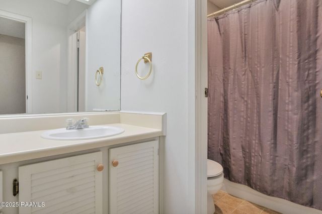 200 Lodge Drive 410, Lafayette, LA 70506