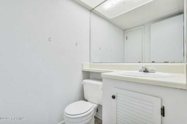 200 Lodge Drive 410, Lafayette, LA 70506