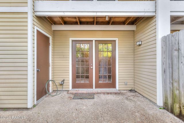 200 Lodge Drive 410, Lafayette, LA 70506