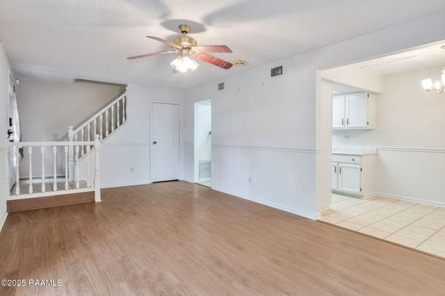 200 Lodge Drive 410, Lafayette, LA 70506