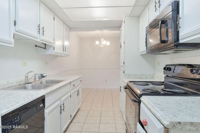 200 Lodge Drive 410, Lafayette, LA 70506