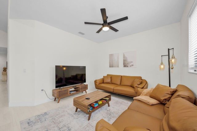 1590 S WASHINGTON AVENUE, Clearwater, FL 33756