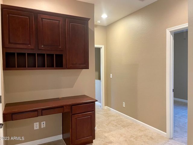 7159 W DESERT MIRAGE Drive, Peoria, AZ 85383