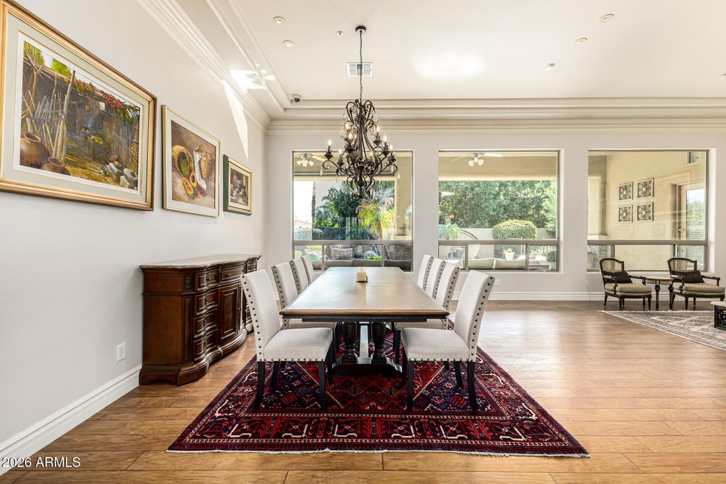 Image 11 of property listing at 10919 E ONYX Court, Scottsdale, AZ 85259