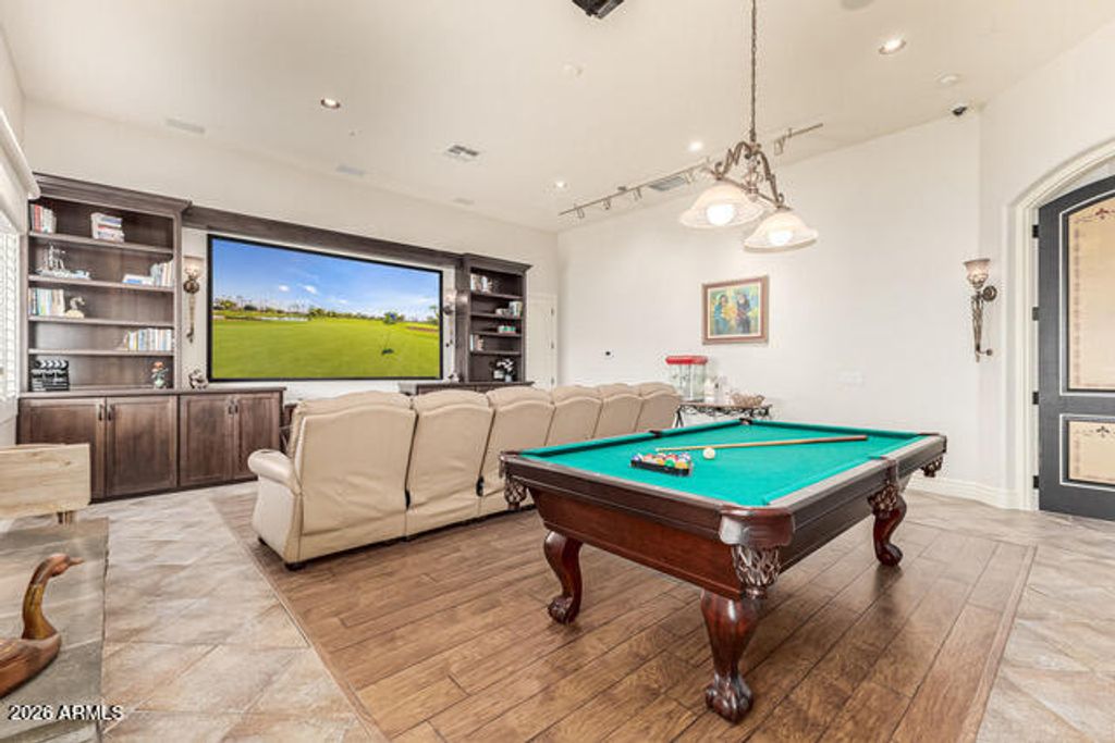 Image 3 of property listing at 10919 E ONYX Court, Scottsdale, AZ 85259