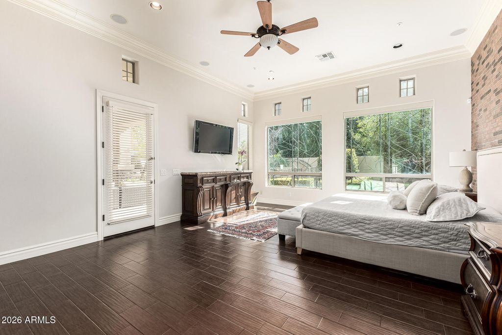 Image 32 of property listing at 10919 E ONYX Court, Scottsdale, AZ 85259