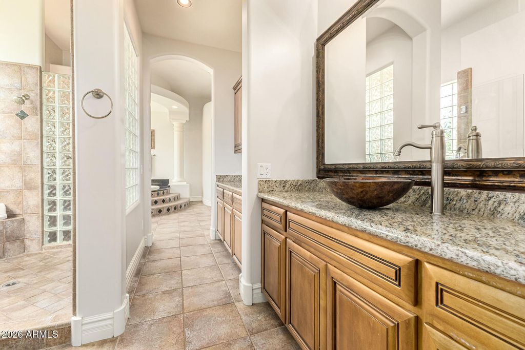 Image 40 of property listing at 10919 E ONYX Court, Scottsdale, AZ 85259