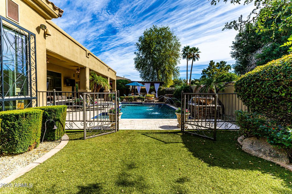 Image 72 of property listing at 10919 E ONYX Court, Scottsdale, AZ 85259