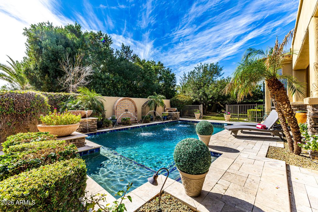 Image 73 of property listing at 10919 E ONYX Court, Scottsdale, AZ 85259