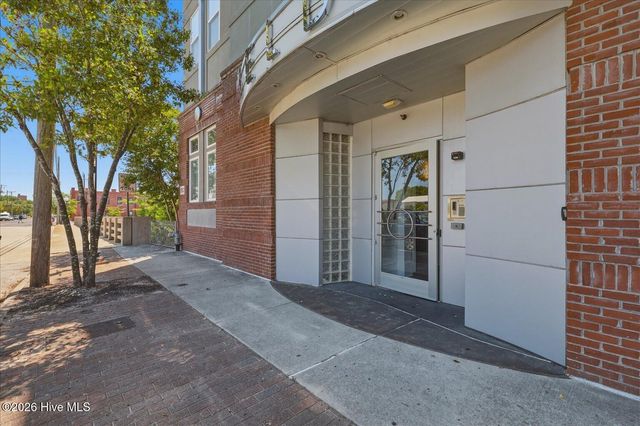 619 N 4th Street Unit 301, Wilmington, NC 28401