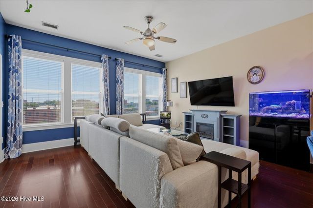 619 N 4th Street Unit 301, Wilmington, NC 28401