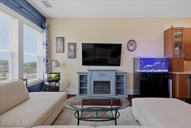 619 N 4th Street Unit 301, Wilmington, NC 28401