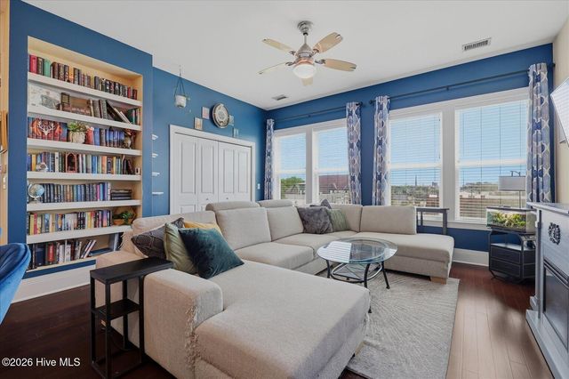 619 N 4th Street Unit 301, Wilmington, NC 28401