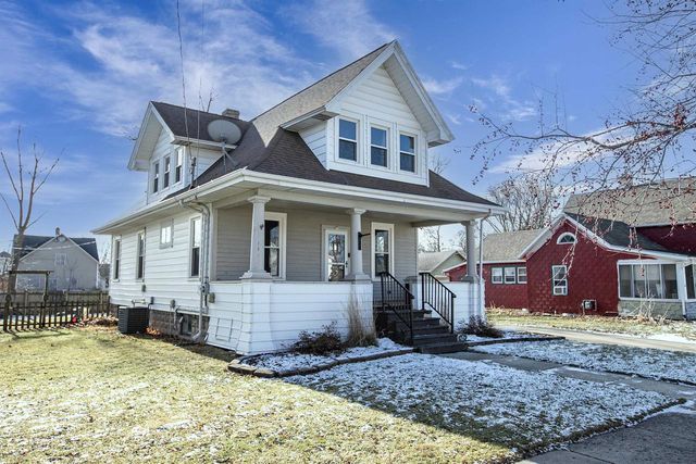 721 2ND STREET, Menasha, WI 54952