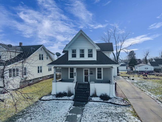 721 2ND STREET, Menasha, WI 54952