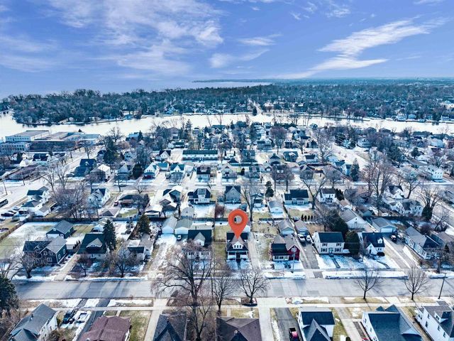 721 2ND STREET, Menasha, WI 54952