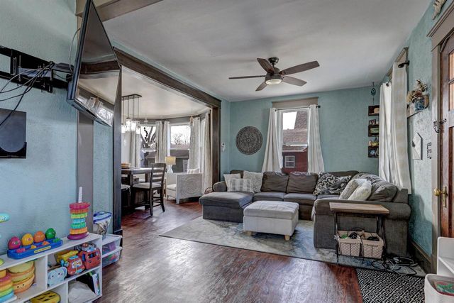 721 2ND STREET, Menasha, WI 54952