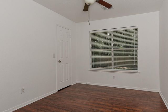 67 W Trillium Circle, The Woodlands, TX 77381