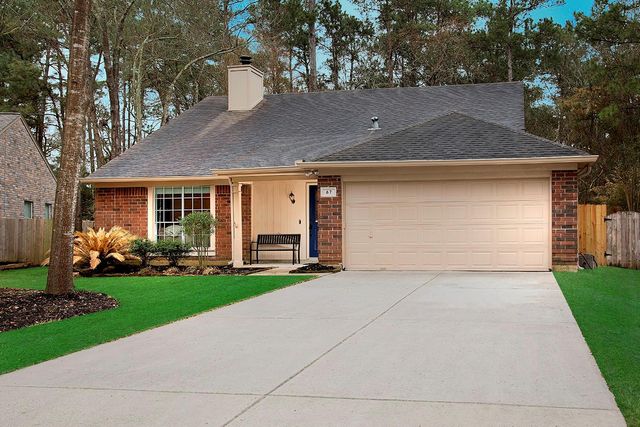 67 W Trillium Circle, The Woodlands, TX 77381