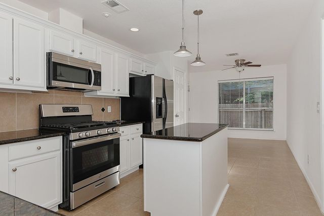 67 W Trillium Circle, The Woodlands, TX 77381