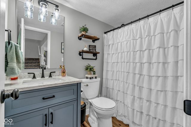 670 Albermarle Drive, Pittsboro, IN 46167
