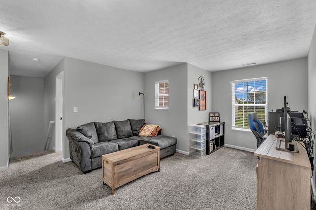 670 Albermarle Drive, Pittsboro, IN 46167