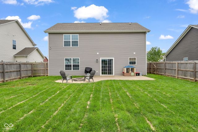 670 Albermarle Drive, Pittsboro, IN 46167