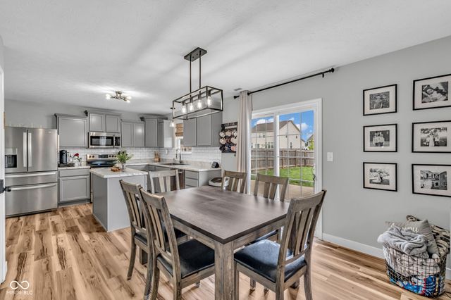 670 Albermarle Drive, Pittsboro, IN 46167