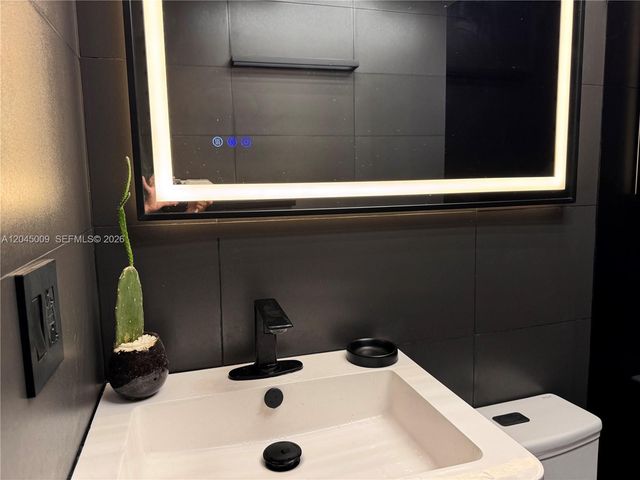 736 13th Street 207, Miami Beach, FL 33139