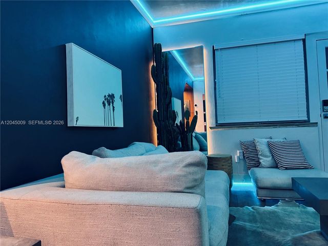736 13th Street 207, Miami Beach, FL 33139