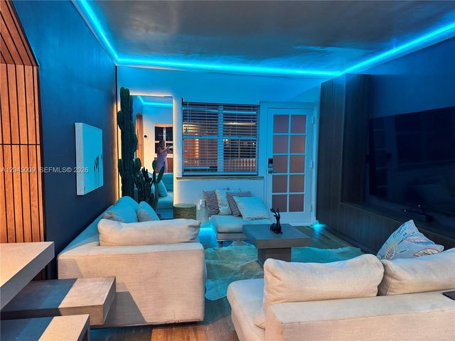 736 13th Street 207, Miami Beach, FL 33139