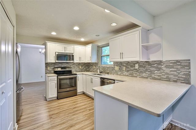 120 Clearview Drive, Springboro, OH 45066