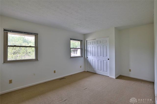 120 Clearview Drive, Springboro, OH 45066