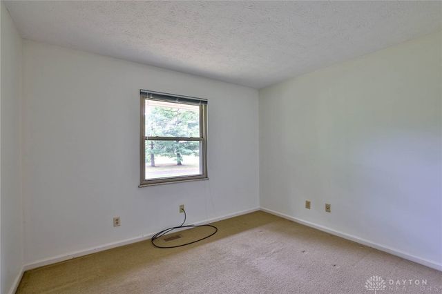120 Clearview Drive, Springboro, OH 45066