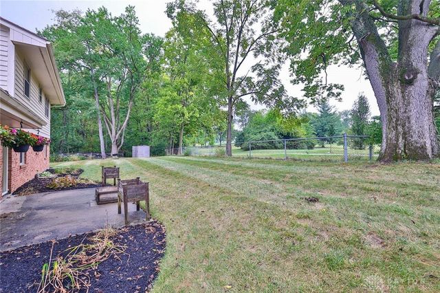 120 Clearview Drive, Springboro, OH 45066